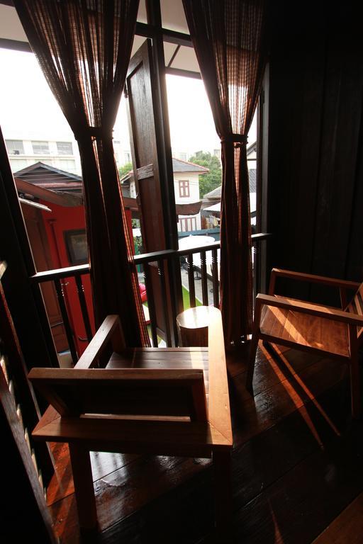 Viman Guesthouse Бангкок Экстерьер фото