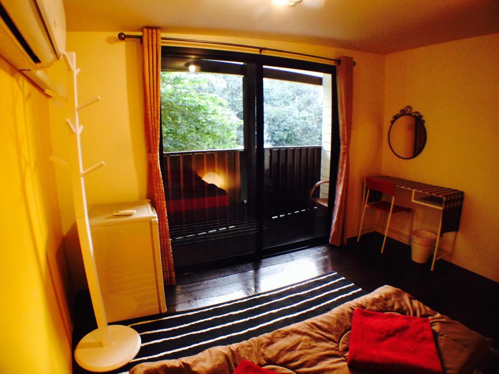 Viman Guesthouse Бангкок Экстерьер фото